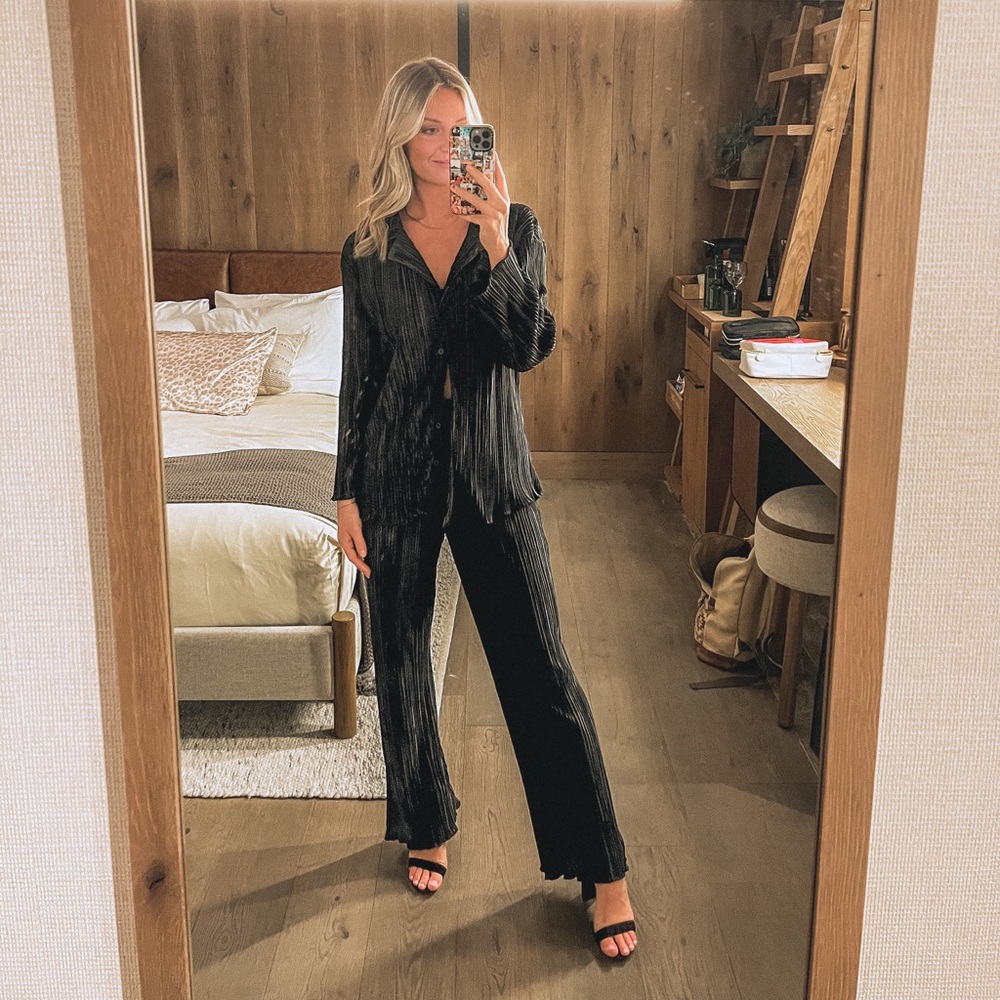 Black silk Wide-Leg Pants & Shirt Set